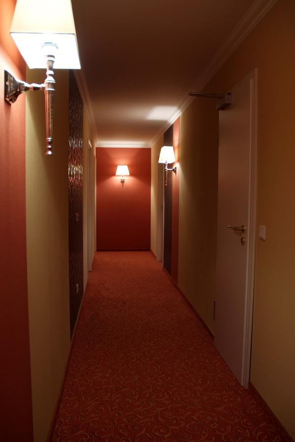 Dagstuhler Hof Hotel Wadern Exterior foto